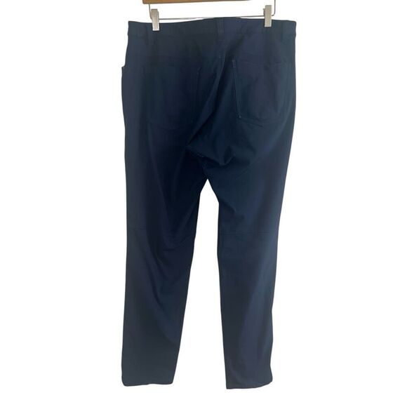 ✨Lululemon Men’s ABC Pant Sz 34 Navy Classic✨ - Picture 9 of 15